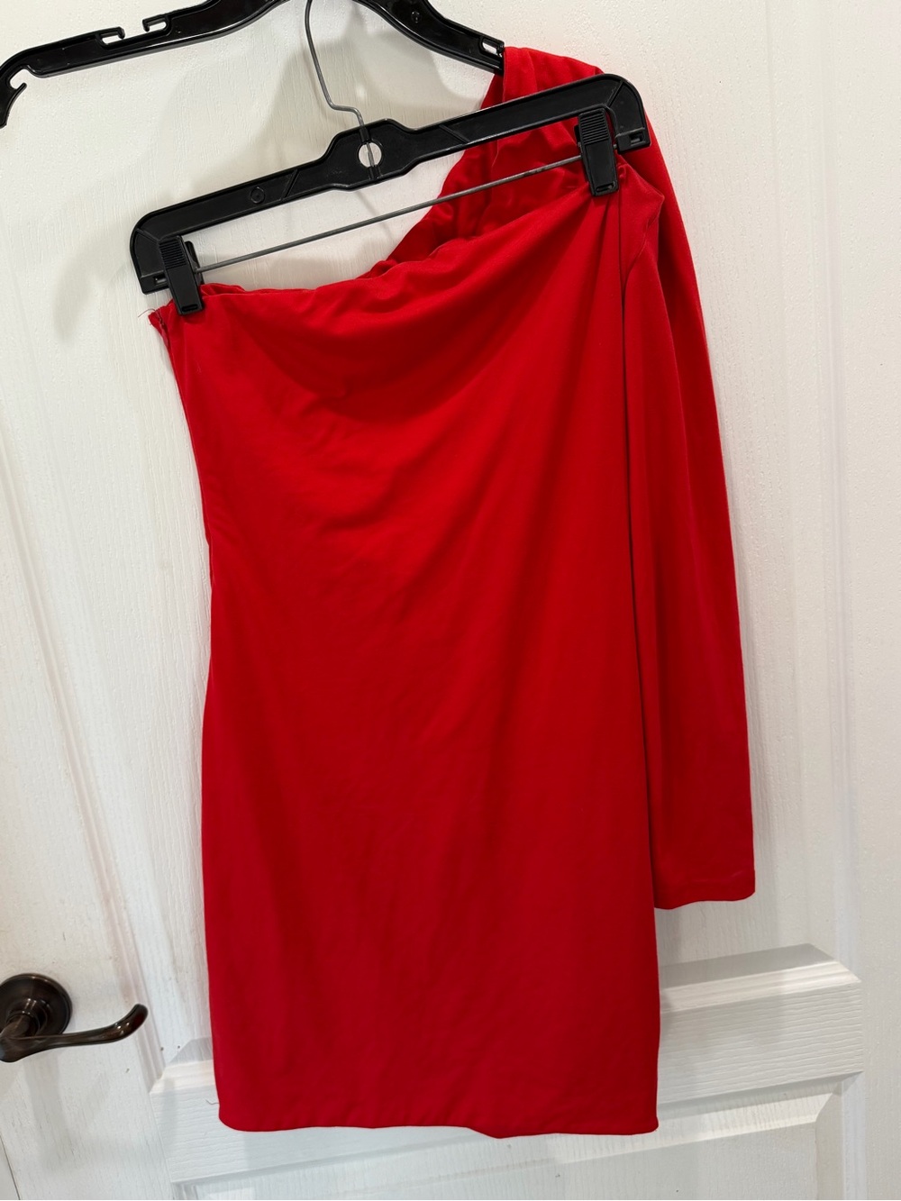 Asymmetric One-Shoulder Red Ruched Mini Dress - Picture 2 of 2